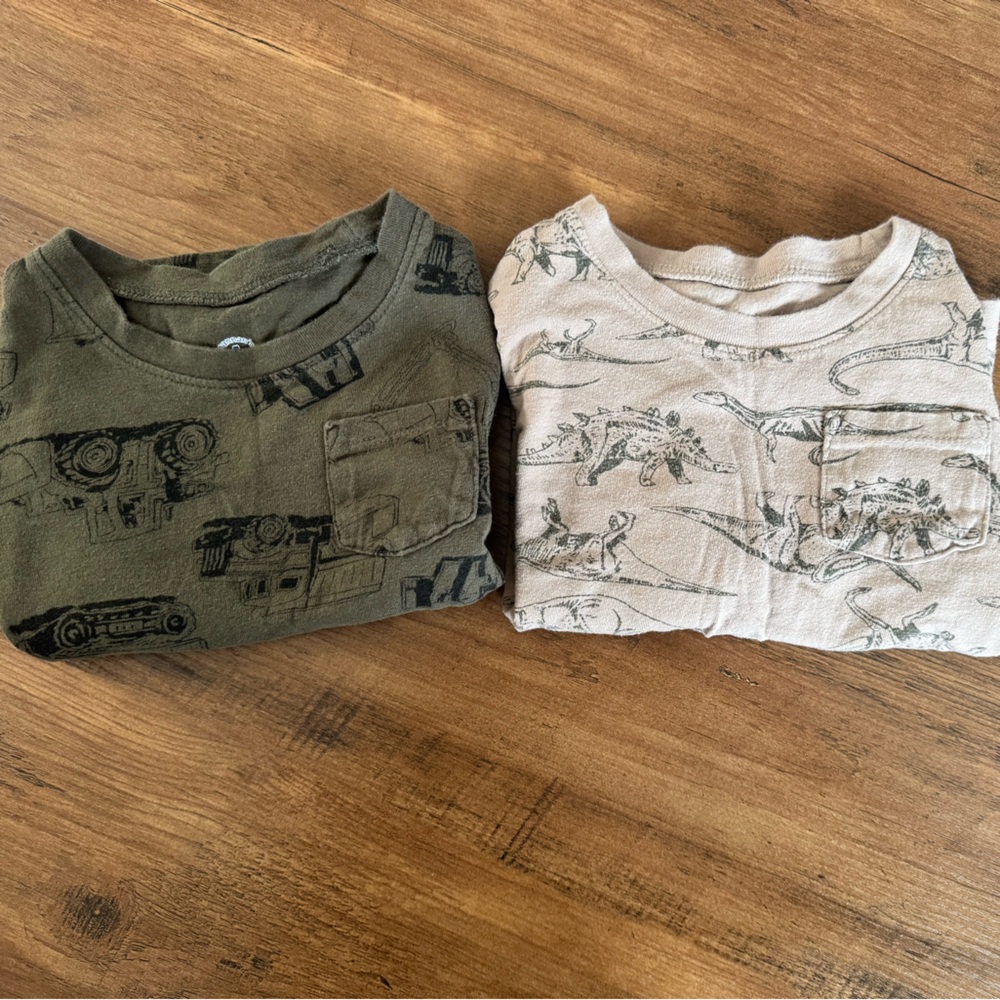 GAP Kids Long Sleeve Tees - Olive and Beige Prints